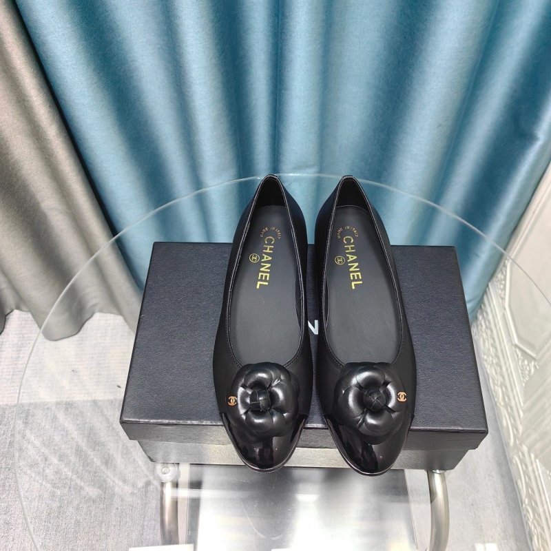 Ch*el flat shoes